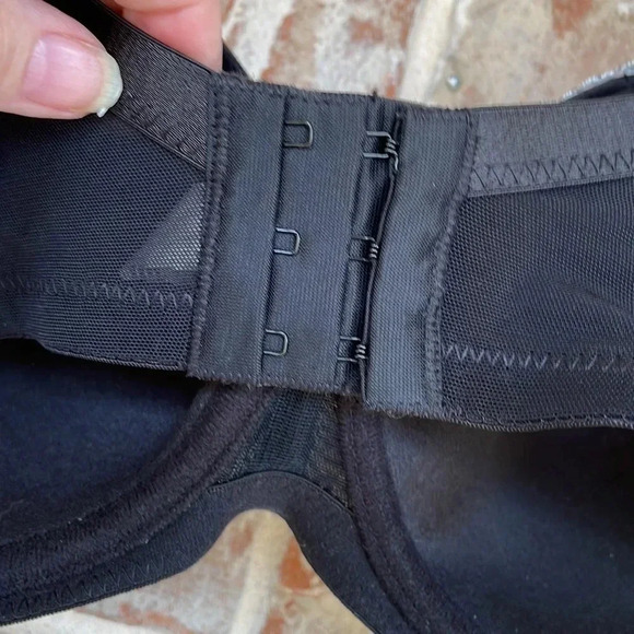 Apostrophe Black Embroidered Lace Trimmed Underwire Bra - Picture 6 of 11